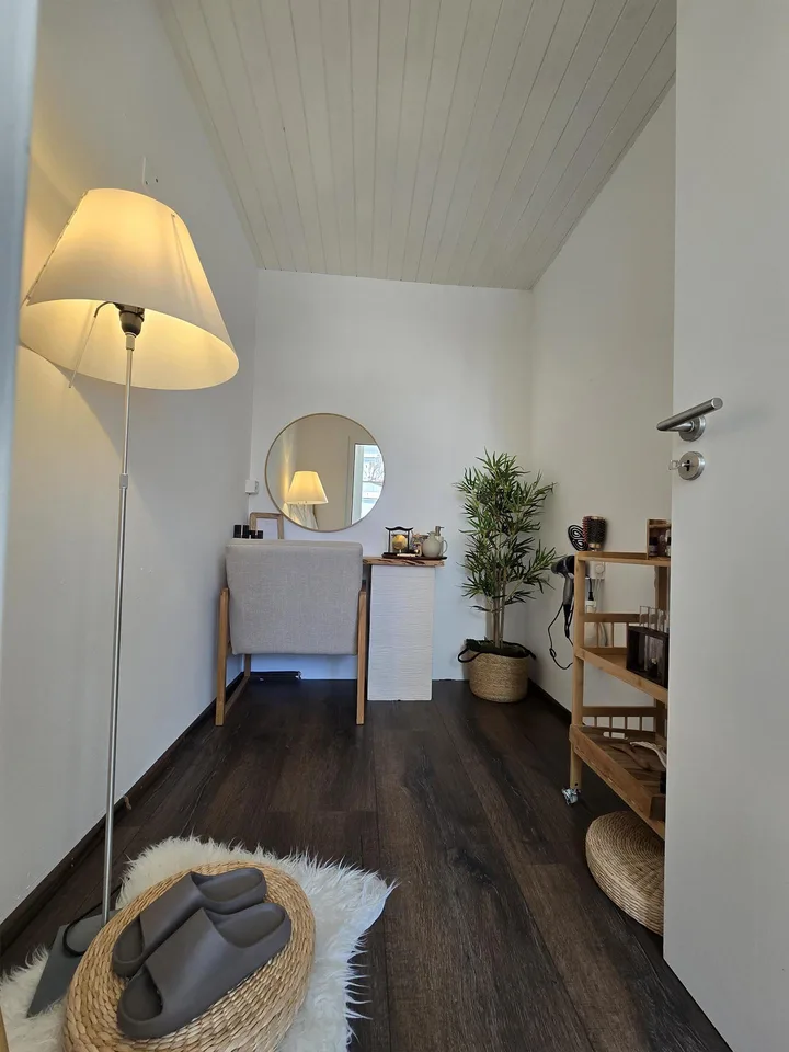 Gewerberaum für Kosmetikstudio / Coiffeursalon  usw.