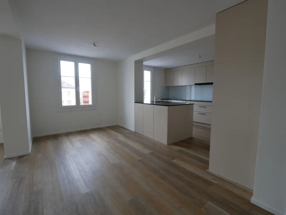 Thal:  3.5 Zimmer Wohnung mit grosszügiger Küche