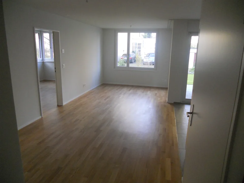 Ruhige helle 3.5 Alterswohnung an der Freyastr.12, Neuhausen