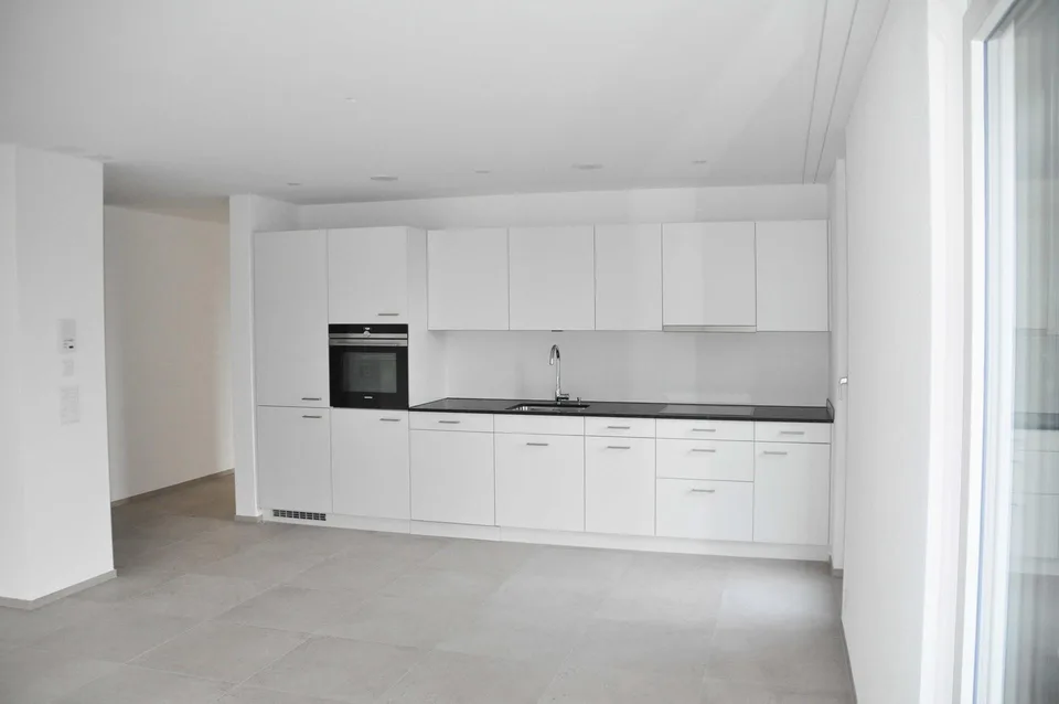 Moderne 3.5-Zimmer-Gartenwohnung im Grünen und Zentrumsnah
