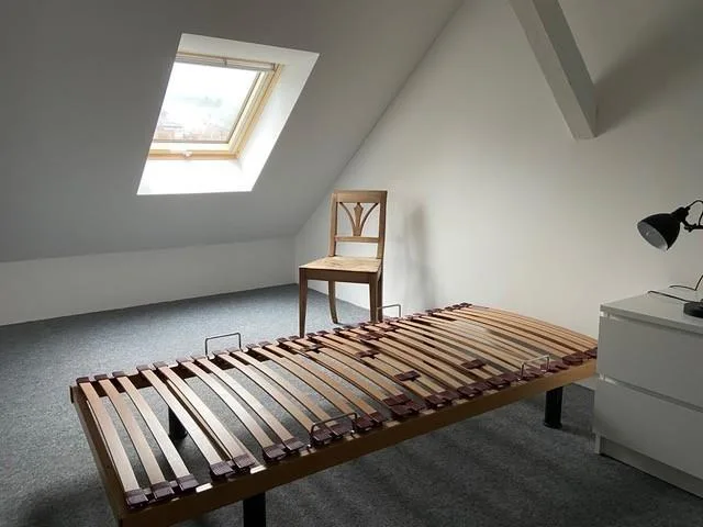 1-Zimmerwohnung im Dachgeschoss an der Via Centrala 2, Ilanz