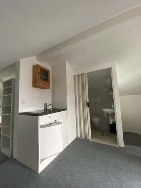 1-Zimmerwohnung im Dachgeschoss an der Via Centrala 2, Ilanz