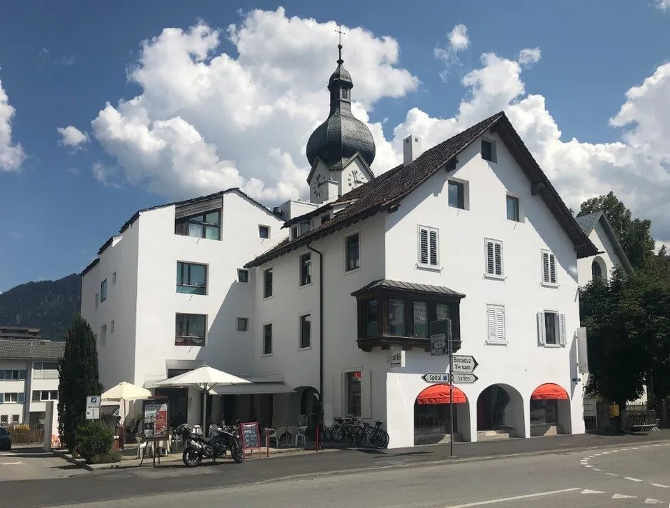 1-Zimmerwohnung im Dachgeschoss an der Via Centrala 2, Ilanz