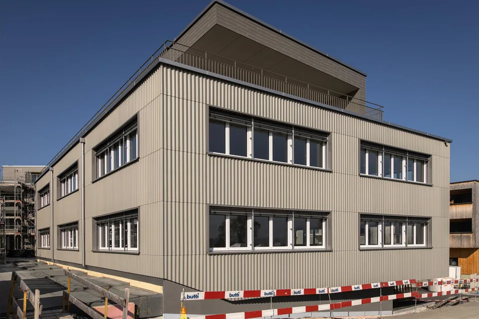Ihr neuer Standort im Grünen!