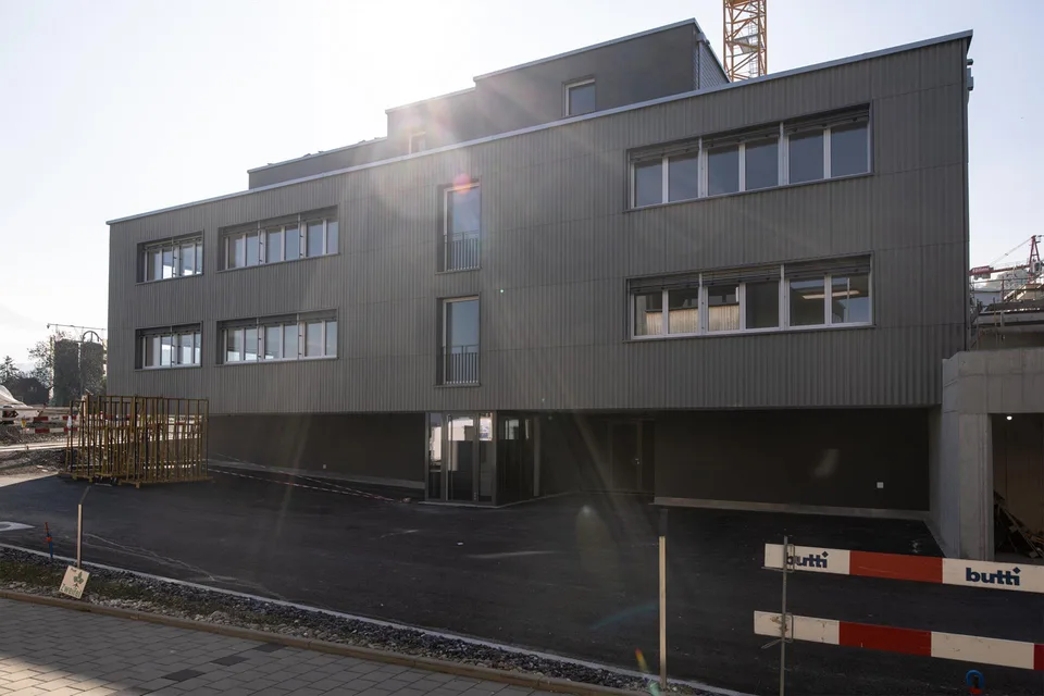Ihr neuer Standort im Grünen!