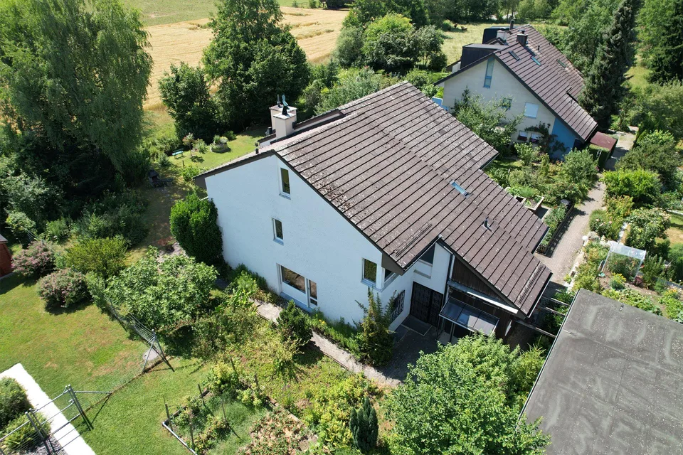 charmantes 4.5-Zimmer-Reiheneinfamilienhaus in Oetwil am See
