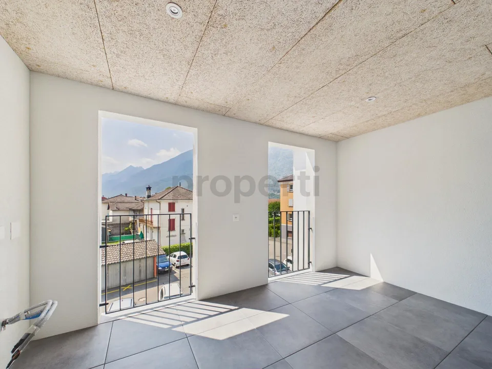 Moderno 2.5 locali appartamento con cantina e parcheggio, Biasca