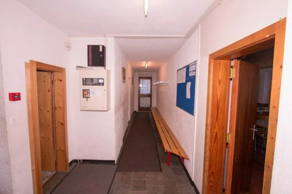 Monte Moro Gruppenhaus mit 93 Betten! Freie Sicht auf die umliegend... – Foto 10 von 13