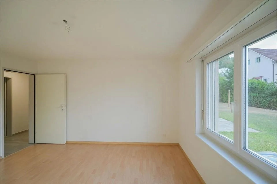 Appartamento di giardino 4,5 locali ben mantenuto vicino al centro del villaggio – foto 13 di 13
