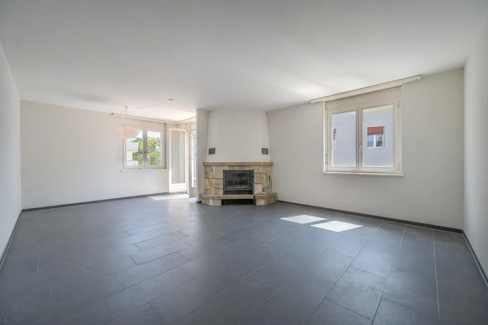 4.5-Zimmer-Maisonettewohnung mit Balkon und Gartenanteil
