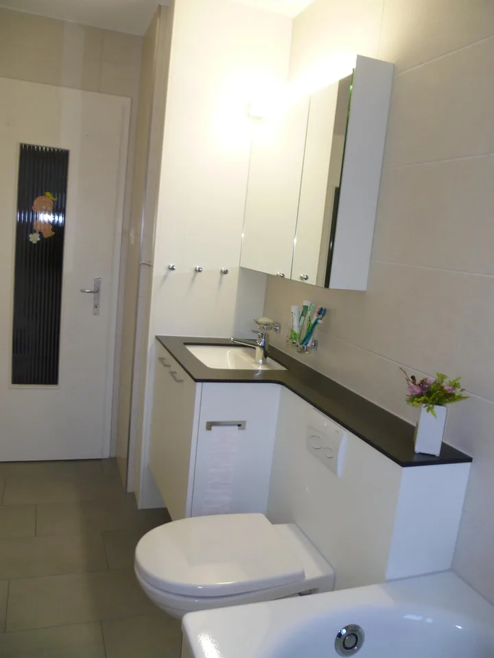Günstige, sehr gut gelegene 4-Zimmerwohnung