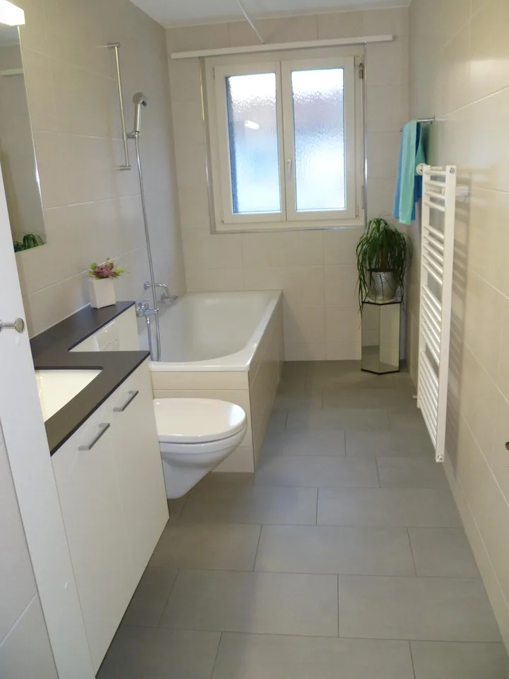 Günstige, sehr gut gelegene 4-Zimmerwohnung