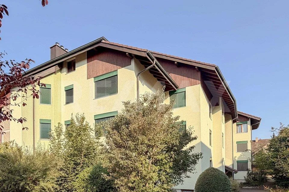Top zentrale Lage: 3.5 Zimmer-Wohnung im 2. OG