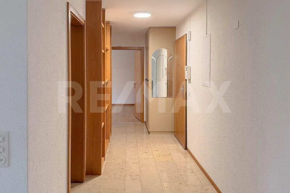 Top zentrale Lage: 3.5 Zimmer-Wohnung im 2. OG
