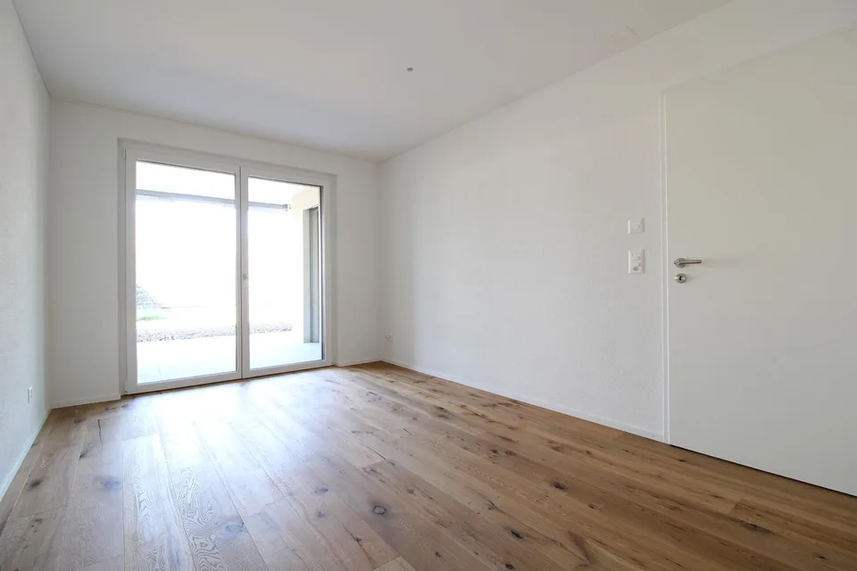 Moderne 2.5 Zimmer-Neubauwohnung mit grosszügigem Sitzplatz in Wängi