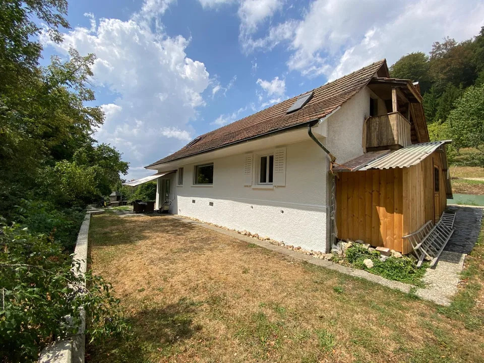 Charmantes Einfamilienhaus mit grossem Garten in Egerkingen