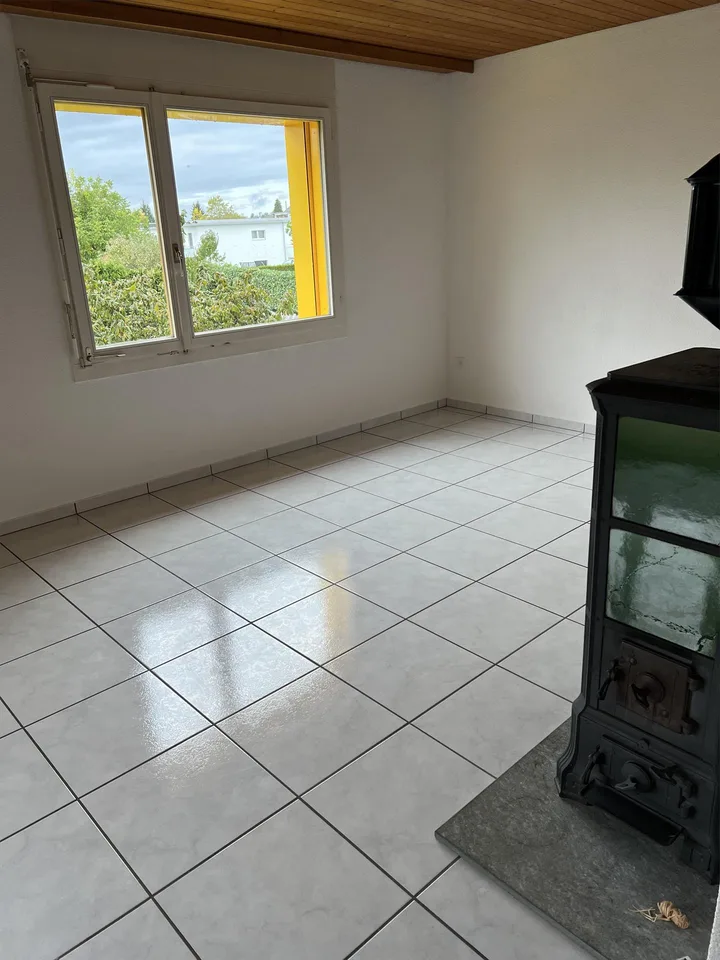 2 Zimmer Wohnung zu vermieten