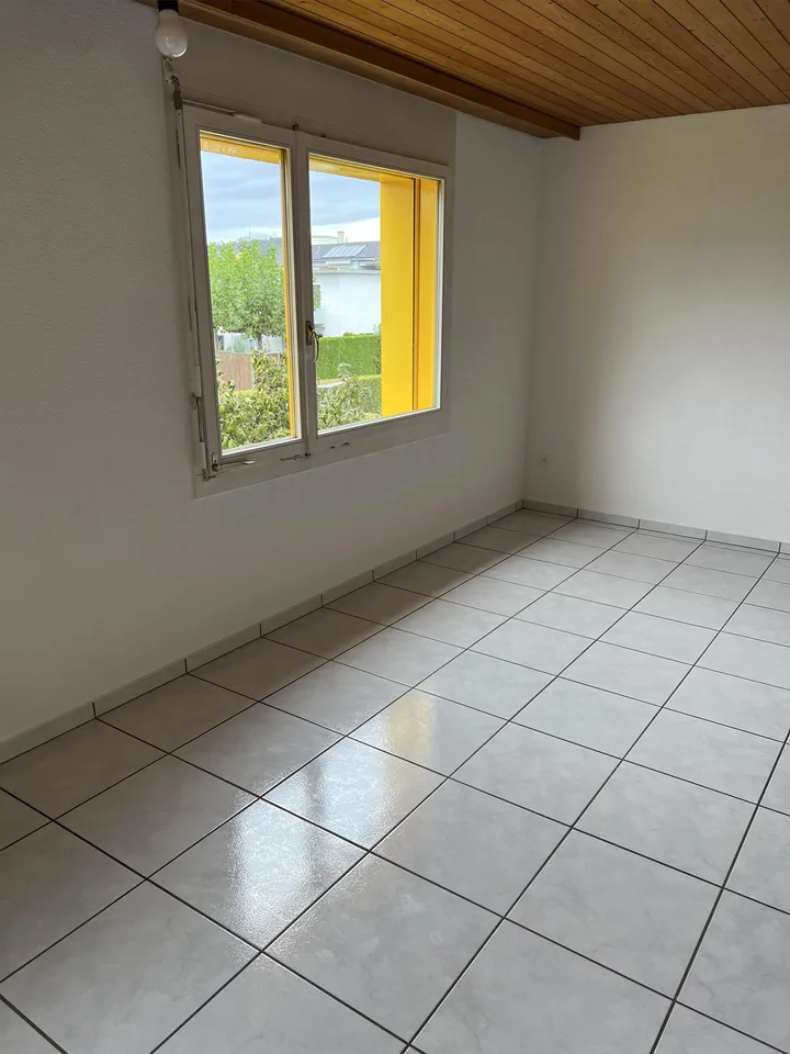 2 Zimmer Wohnung zu vermieten