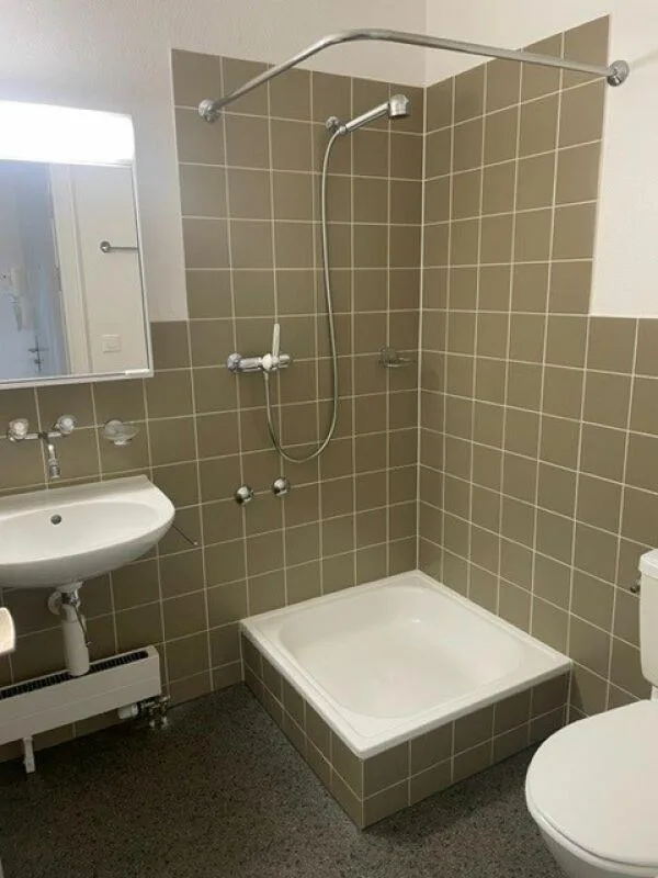 1 Zimmerwohnung im 4. OG