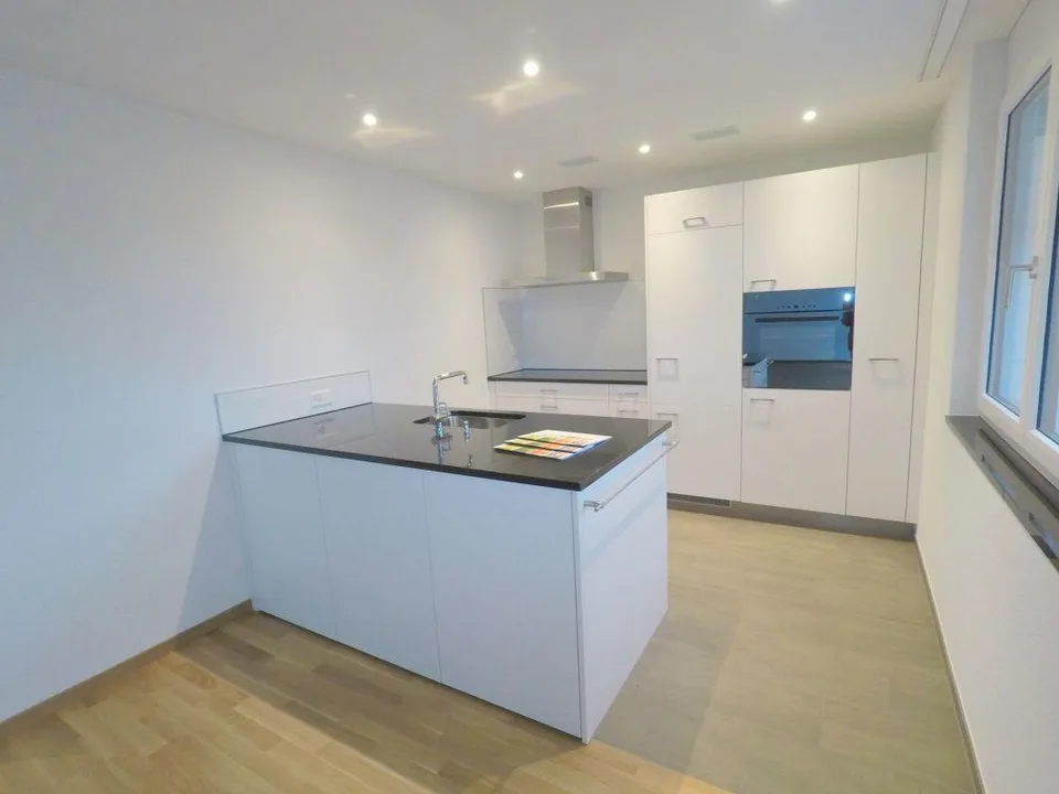 Moderne 4.5 Zimmer-Wohnung in ländlicher Lage
