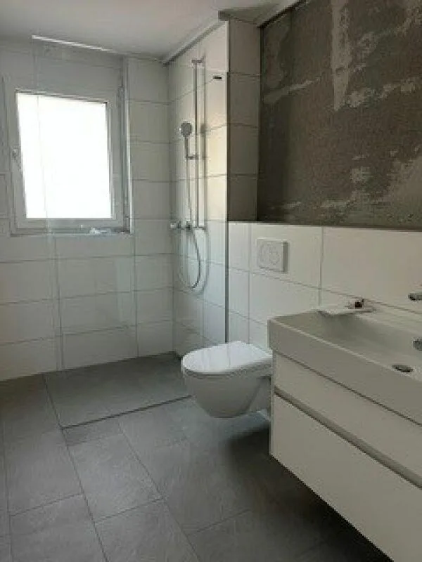 Grosszügige 3.5-Zimmerwohnung nähe Lyssbach