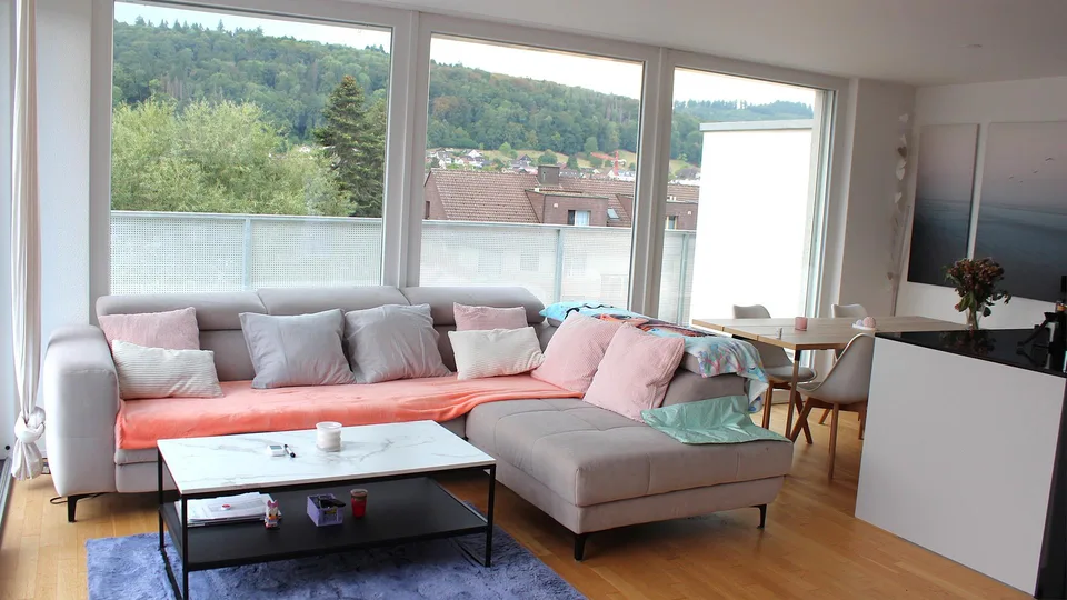 Attikatraum - 3.5-Zimmer Wohnung mit riesen Terrasse!