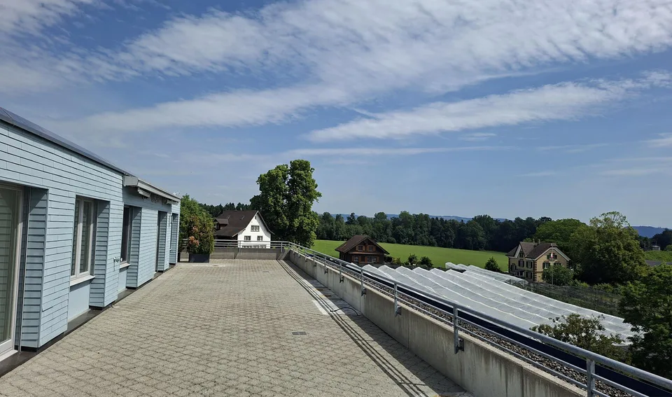 Grosszügig mit Panoramablick – Foto 9 von 13