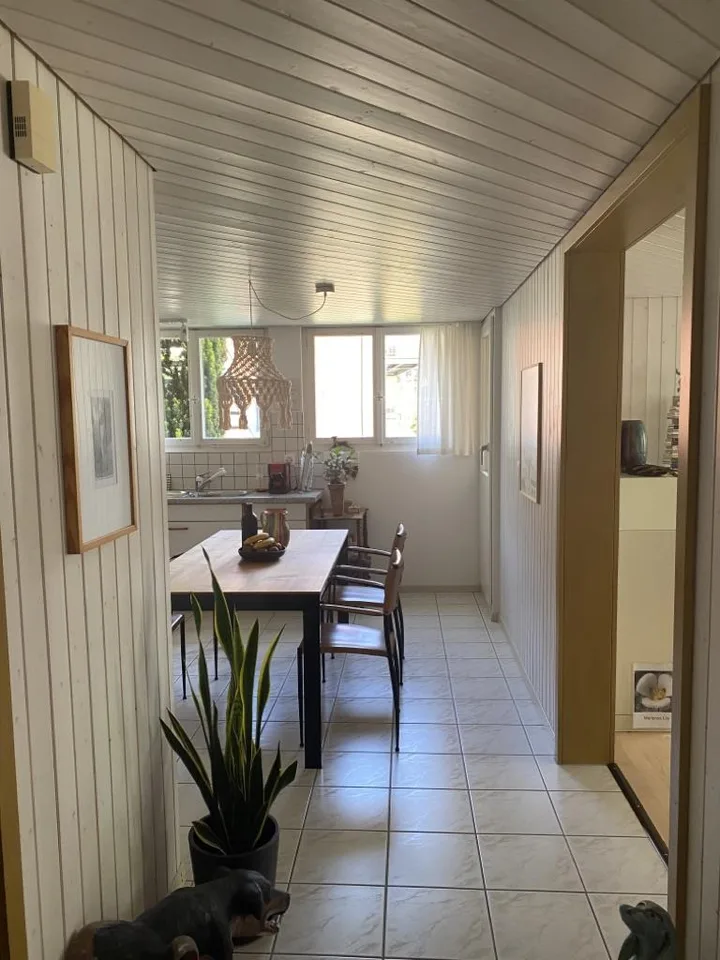 2.5-Zimmerwohnung Hochparterre