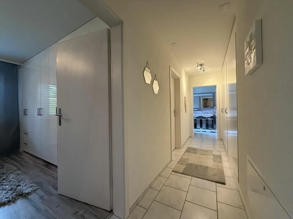 25-319 sehr gepflegte 4.5-Zimmer Gartenwohnung – foto 8 di 18