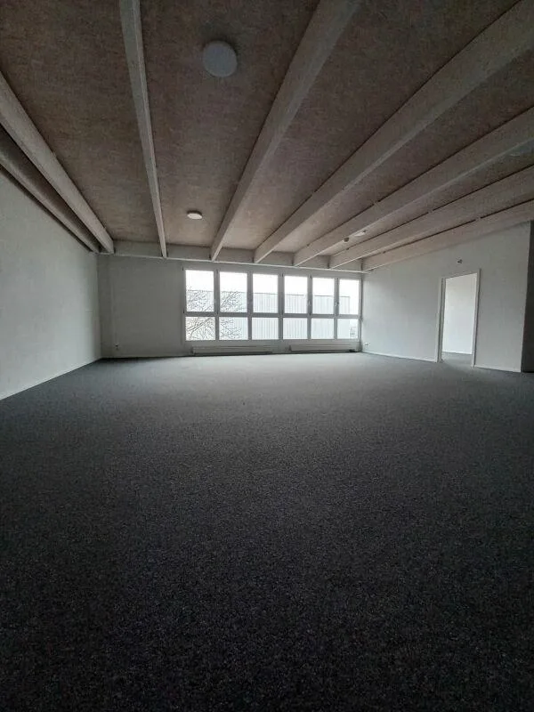 Attraktive Bürofläche zu vermieten