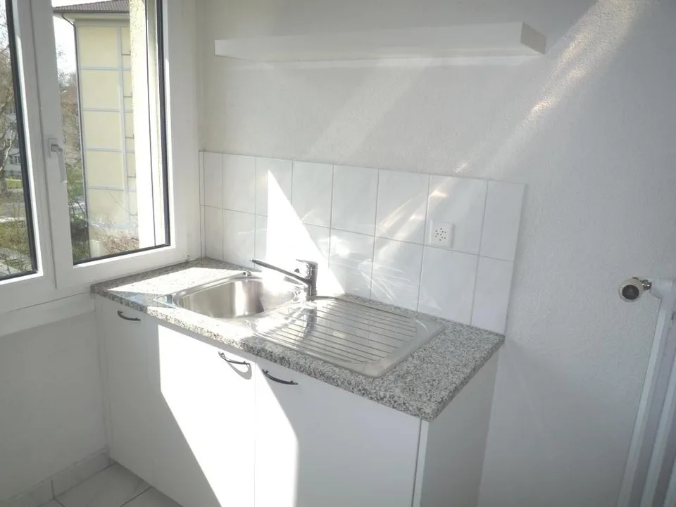 Spacious 2-room apartment à 62 m² on the 5th floor