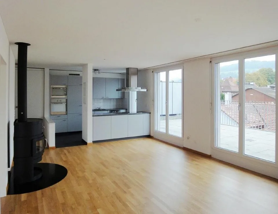 Appartement mansardé magnifique avec poêle suédois