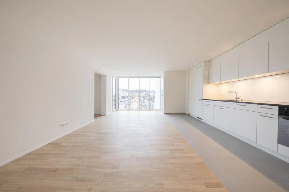Sommeraktion! Lichtdurchflutete 4.5-ZWG im Herzen von Olten