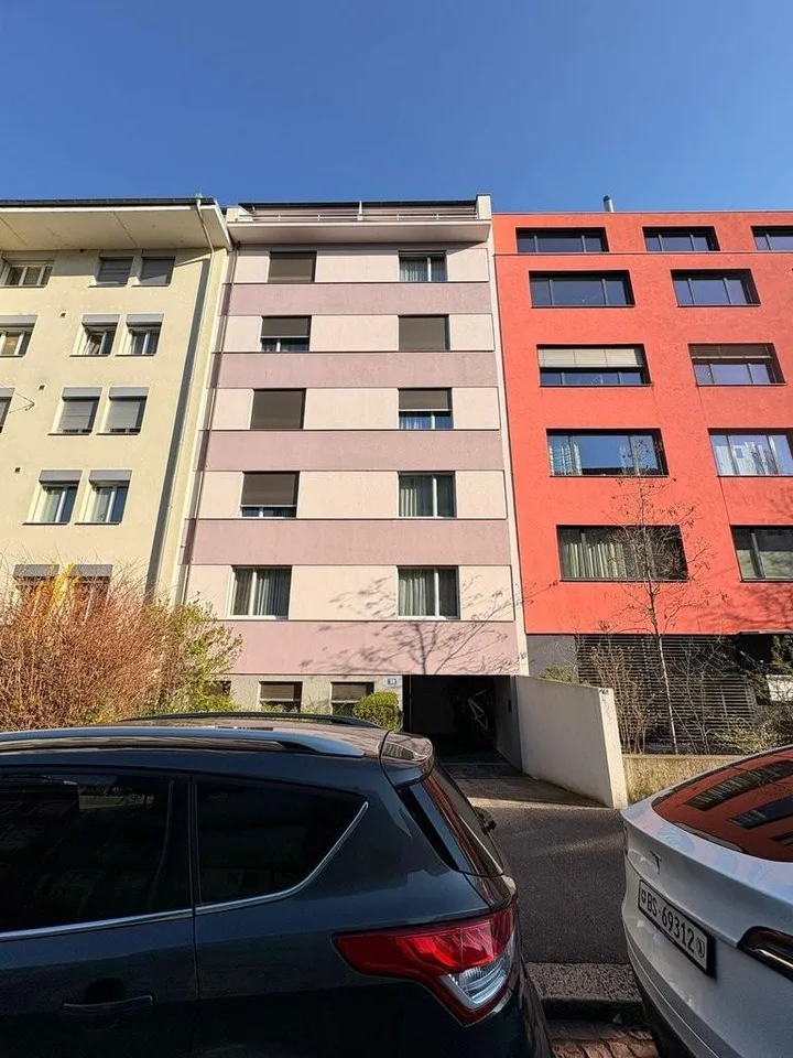 EINE GRATIS NETTOMIETE - Moderne 2 Zimmer-Wohnung mit Balkon