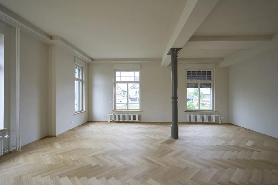 Atelier für Arbeiten und Wohnen im Loftstyle