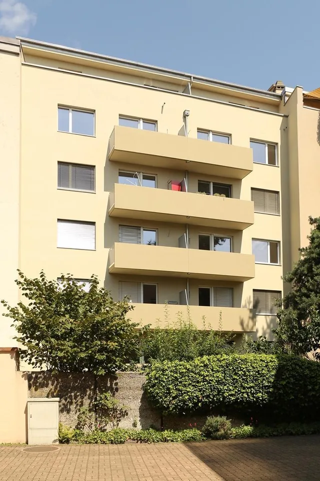 Appartement 2 pièces attractif dans un immeuble rénové et bien entretenu