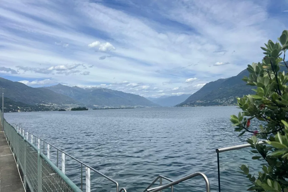 Réduction de prix!!! Appartement de vacances élégant avec grande terrasse, piscine communautaire et accès direct au lac – photo 12 sur 30