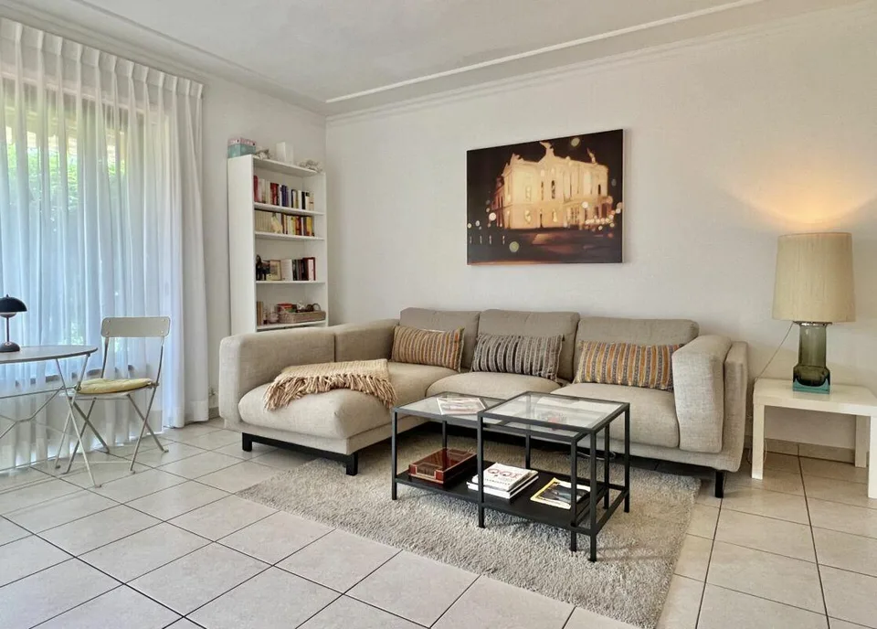 Réduction de prix!!! Appartement de vacances élégant avec grande terrasse, piscine communautaire et accès direct au lac – photo 20 sur 30