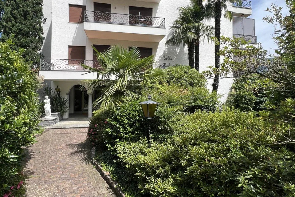 Réduction de prix!!! Appartement de vacances élégant avec grande terrasse, piscine communautaire et accès direct au lac – photo 13 sur 30