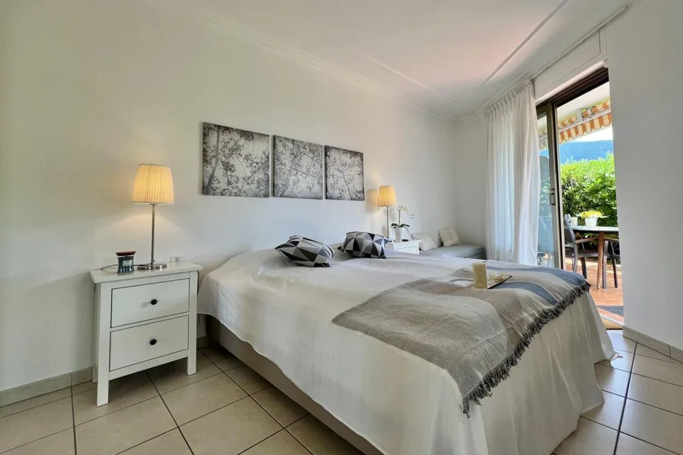 Réduction de prix!!! Appartement de vacances élégant avec grande terrasse, piscine communautaire et accès direct au lac – photo 7 sur 30
