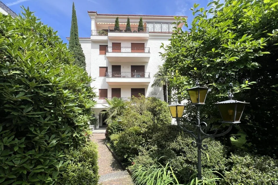Réduction de prix!!! Appartement de vacances élégant avec grande terrasse, piscine communautaire et accès direct au lac – photo 29 sur 30