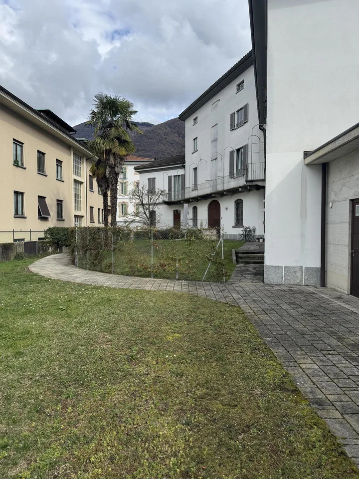 Mendrisio Centro – Elegante appartamento con giardino privato – photo 7 sur 21