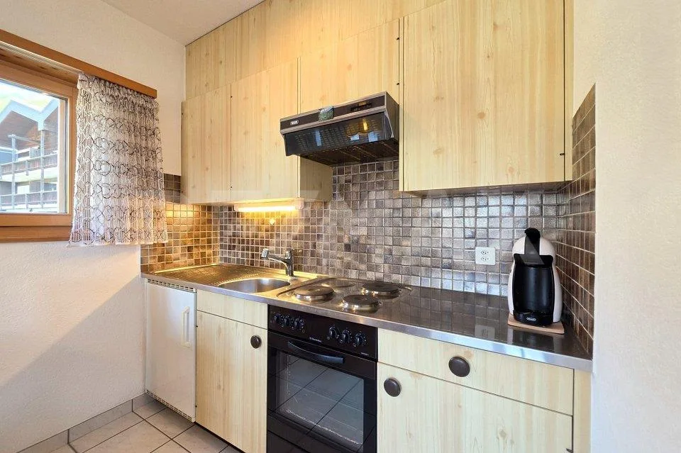 Heimelige 2.5 Zimmer-Wohnung mit Panoramasicht im sonnigen Albinen
