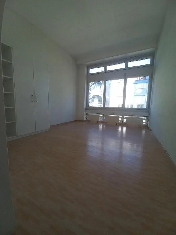Gewerbe-/ Büroräumlichkeiten auf 2 Etagen – photo 9 of 16