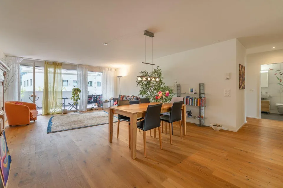 Moderne 4.5-Zi-Wohnung in familiärem Wohnquartier