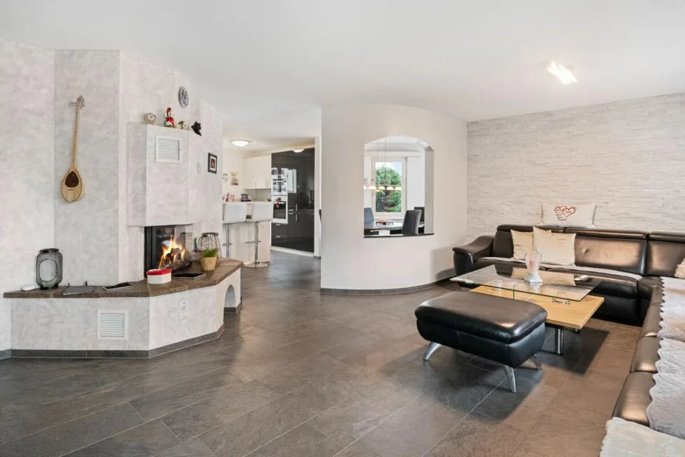 Casa spaziosa e adatta alle famiglie con giardino soleggiato in posizione privilegiata!