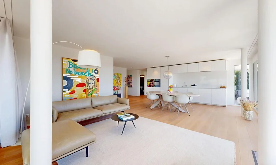 Dreamlike Living on the Sunny Slope with Views to the Alps