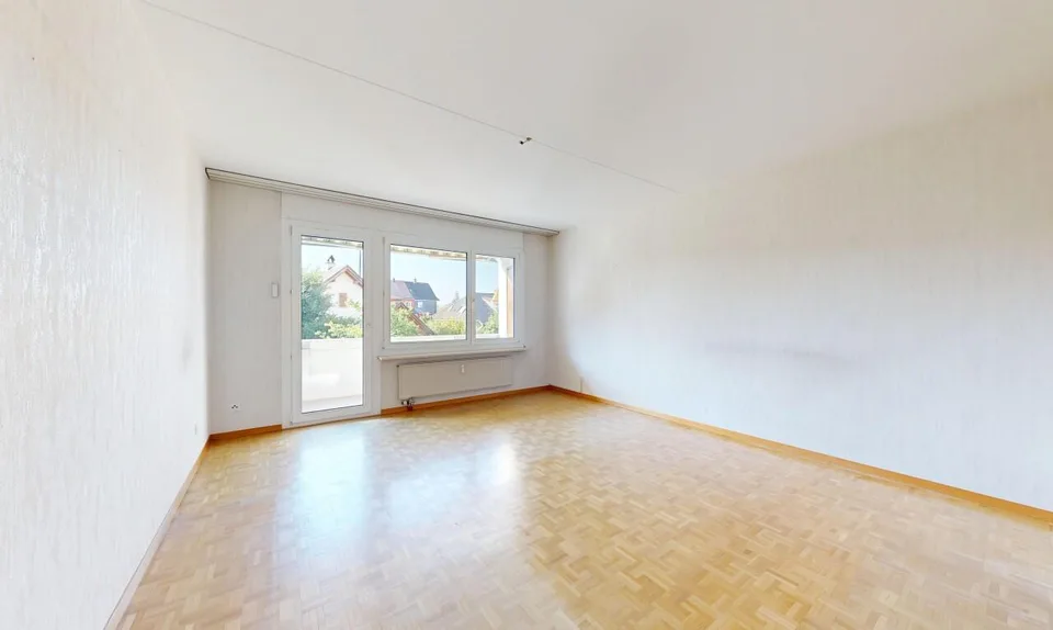 Praktische 4-Zimmerwohnung mit grossem Balkon im Längi-Quartier