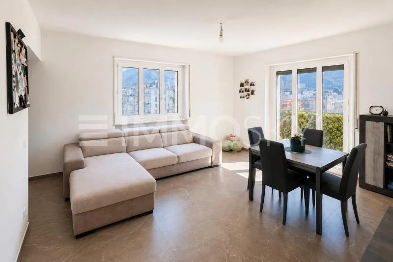 Bellinzona – Appartamento 4.5 locali con balcone panoramico
