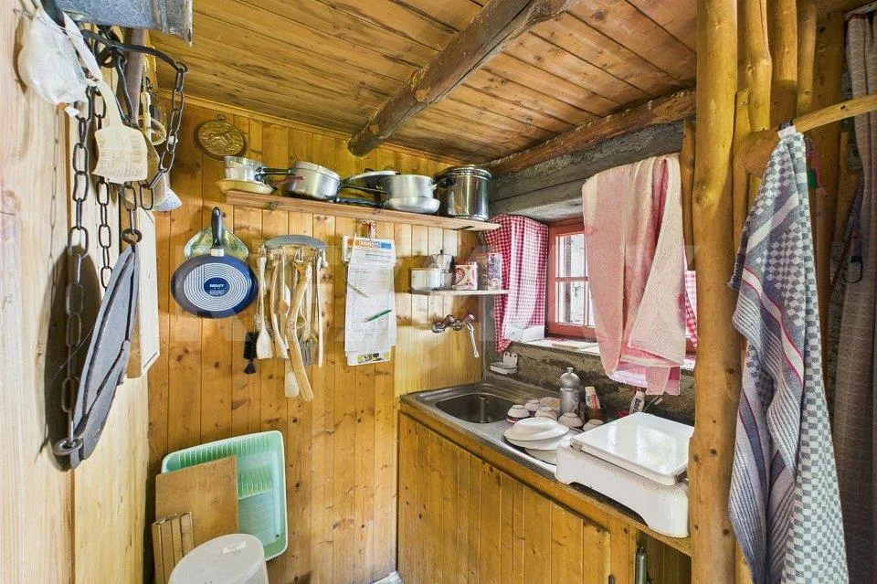 Casetta di vacanza con vista panoramica a Mornera
